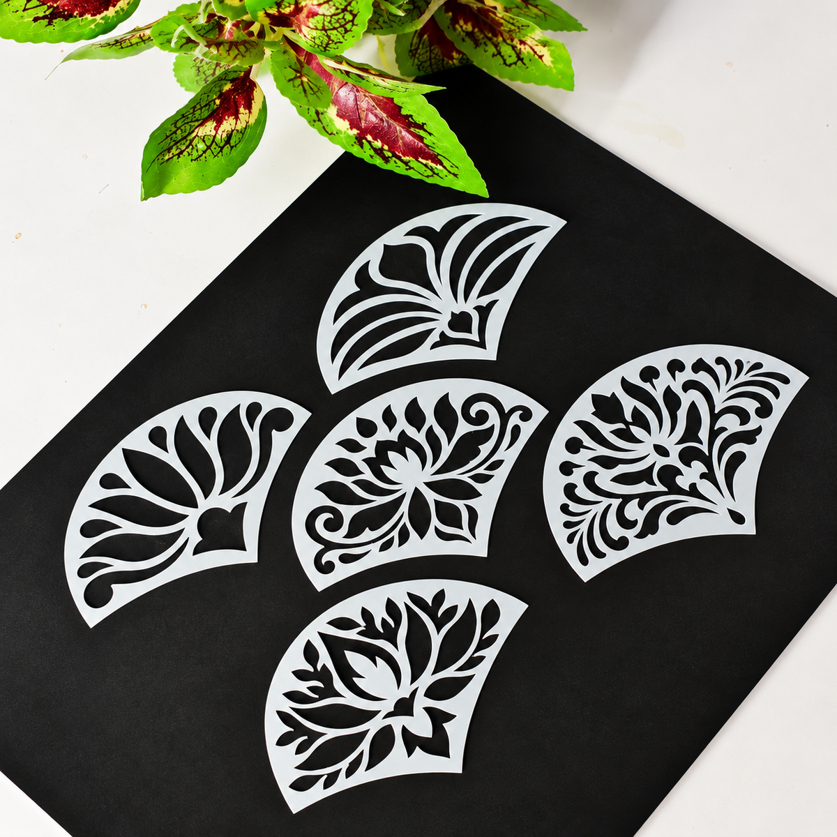 Arc Floral Stencil Set – 2 Decorative Designs | 6 × 9 cm
